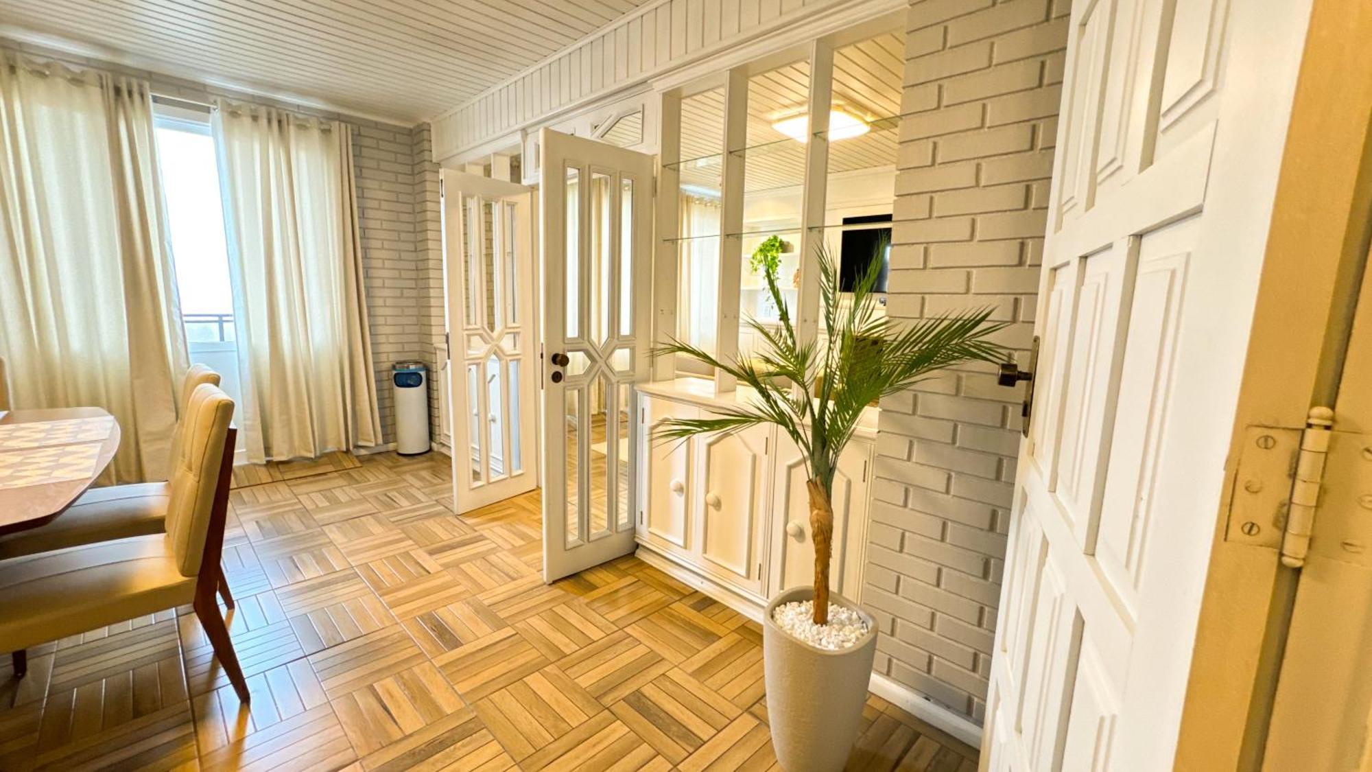 Fares Turis Hotel Uruguaiana Ngoại thất bức ảnh