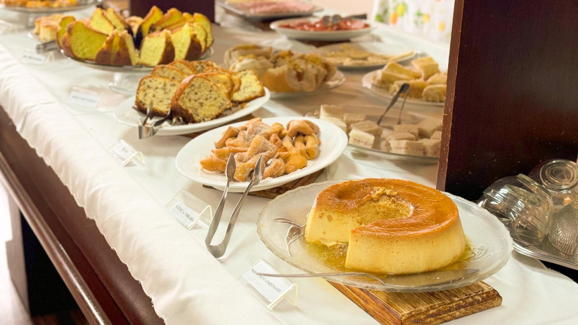 Fares Turis Hotel Uruguaiana Ngoại thất bức ảnh