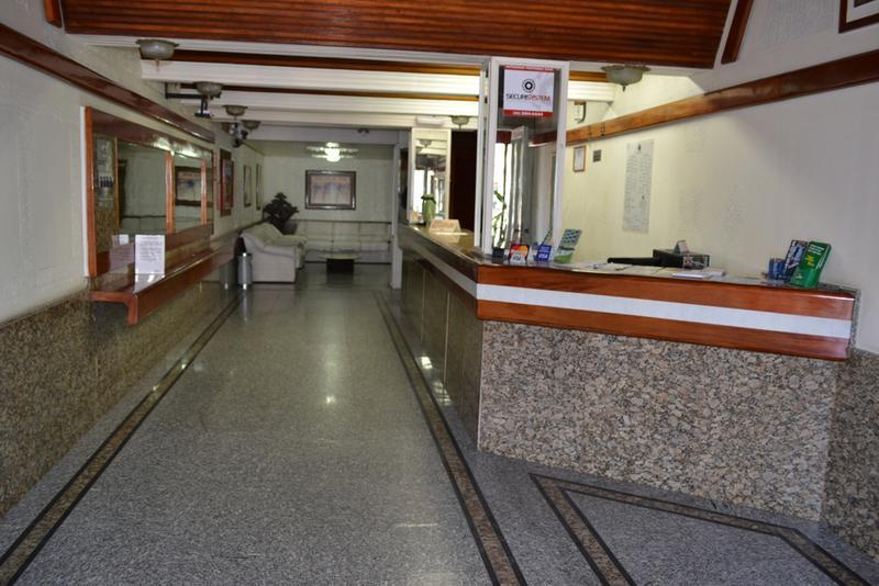 Fares Turis Hotel Uruguaiana Ngoại thất bức ảnh