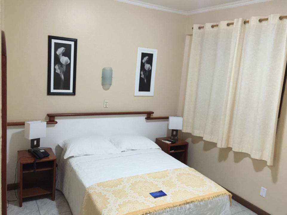Fares Turis Hotel Uruguaiana Ngoại thất bức ảnh