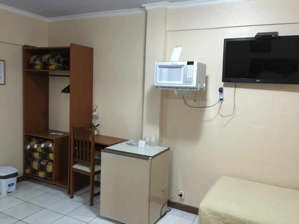 Fares Turis Hotel Uruguaiana Ngoại thất bức ảnh